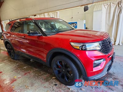 Czwarte zdjęcie samochodu z boku: 2024 FORD EXPLORER ST VIN:1FM5K8GC6RGA44759 - miniatura