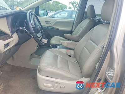 Zdjęcie 7 z 13 samochodu: 2015 TOYOTA SIENNA XLE PREMIUM 8-PASSENGER VIN:5TDYK3DC5FS680258 - miniatura