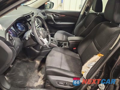 Zdjęcie 7 z 13 samochodu: 2017 NISSAN ROGUE SV VIN:KNMAT2MVXHP534090 - miniatura