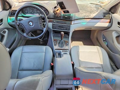 Zdjęcie 8 z 12 samochodu: 2003 BMW 325 XIT VIN:WBAEP334X3PF03175 - miniatura