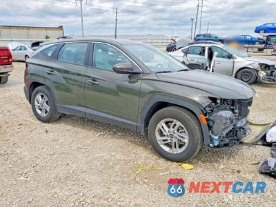 Czwarte zdjęcie samochodu z boku: 2025 HYUNDAI TUCSON SE VIN:5NMJA3DE1SH605687 - miniatura