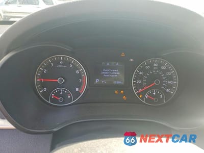 Zdjęcie 9 z 12 samochodu: 2020 KIA OPTIMA LX VIN:5XXGT4L33LG399198 - miniatura
