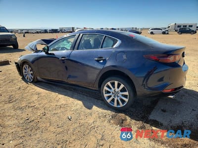 Drugie zdjęcie samochodu z przodu: 2021 MAZDA 3 SELECT VIN:JM1BPABLXM1328186 - miniatura