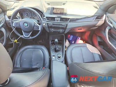 Zdjęcie 8 z 12 samochodu: 2018 BMW X1 XDRIVE28I VIN:WBXHT3C38J5K28093 - miniatura