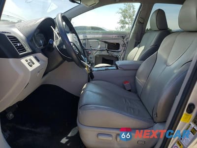 Zdjęcie 7 z 14 samochodu: 2013 TOYOTA VENZA XLE VIN:4T3ZK3BB7DU055676 - miniatura