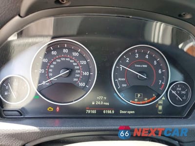 Zdjęcie 9 z 12 samochodu: 2017 BMW 330 I VIN:WBA8B9C50HK675644 - miniatura