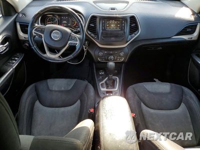 Zdjęcie 8 z 13 samochodu: 2014 JEEP CHEROKEE LATITUDE VIN:1C4PJMCB1EW141793 - miniatura