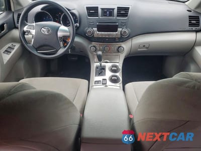 Zdjęcie 8 z 12 samochodu: 2011 TOYOTA HIGHLANDER HYBRID VIN:JTEBC3EH1B2003251 - miniatura