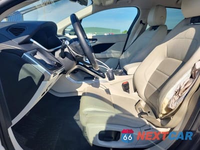 Zdjęcie 7 z 14 samochodu: 2020 JAGUAR I-PACE S VIN:SADHB2S18L1F85155 - miniatura