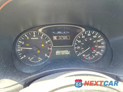 Zdjęcie 9 z 13 samochodu: 2015 NISSAN PATHFINDER S VIN:5N1AR2MN3FC606598 - miniatura