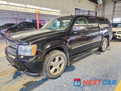 2012 CHEVROLET SUBURBAN K1500 LTZ 1GNSKKE78CR140342 - główne zdjęcie licytacji z USA - miniatura