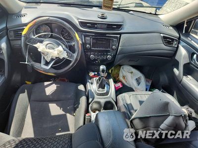 Zdjęcie 8 z 13 samochodu: 2020 NISSAN ROGUE SV VIN:KNMAT2MV3LP533436 - miniatura