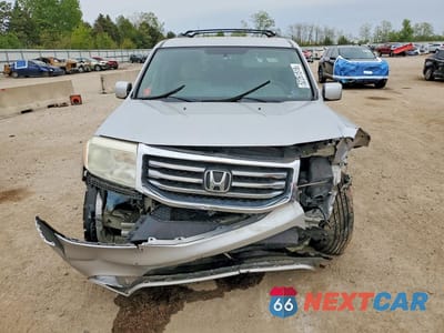 Piąte zdjęcie samochodu w środku: 2014 HONDA PILOT EX VIN:5FNYF4H47EB018939 - miniatura