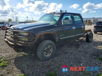 2005 CHEV SILVERADO CREW CAB ( 1GCHK23U15F960603 - główne zdjęcie licytacji z USA - miniatura