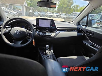 Zdjęcie 9 z 10 samochodu: 2021 TOYOTA C-HR LE VIN:NMTKHMBXXMR130551 - miniatura