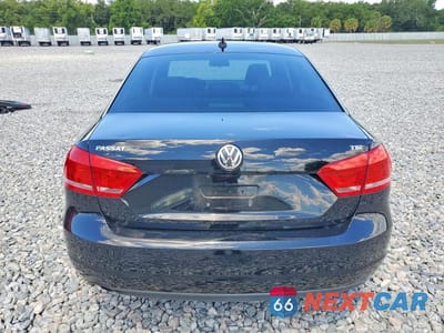Zdjęcie 6 z 12 samochodu: 2015 VOLKSWAGEN PASSAT S VIN:1VWAT7A30FC097623 - miniatura