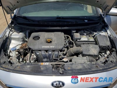 Zdjęcie 11 z 12 samochodu: 2018 KIA FORTE LX VIN:3KPFK4A7XJE268361 - miniatura