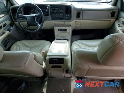 Zdjęcie 8 z 13 samochodu: 2000 GMC YUKON XL VIN:3GKEC16T1YG166026 - miniatura