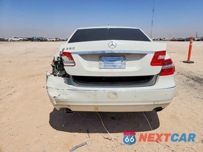 Zdjęcie 6 z 12 samochodu: 2011 MERCEDES-BENZ E 350 VIN:WDDHF5GB9BA311659 - miniatura