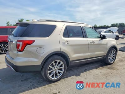 Trzecie zdjęcie samochodu z tyłu: 2017 FORD EXPLORER XLT VIN:1FM5K7DH8HGA67114 - miniatura