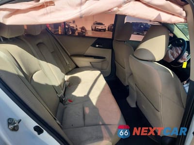 Zdjęcie 10 z 13 samochodu: 2016 HONDA ACCORD LX VIN:1HGCR2F30GA112576 - miniatura