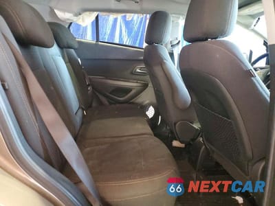 Zdjęcie 10 z 12 samochodu: 2020 CHEVROLET TRAX LS VIN:KL7CJKSB5LB341971 - miniatura