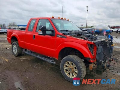 Czwarte zdjęcie samochodu z boku: 2016 FORD F250 SUPER DUTY VIN:1FT7X2B68GEB30158 - miniatura