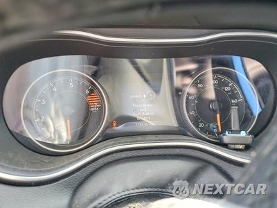 Zdjęcie 9 z 13 samochodu: 2019 JEEP CHEROKEE LIMITED VIN:1C4PJLDB1KD427580 - miniatura