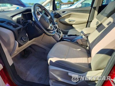 Zdjęcie 7 z 13 samochodu: 2014 FORD C-MAX SE VIN:1FADP5AUXEL514770 - miniatura
