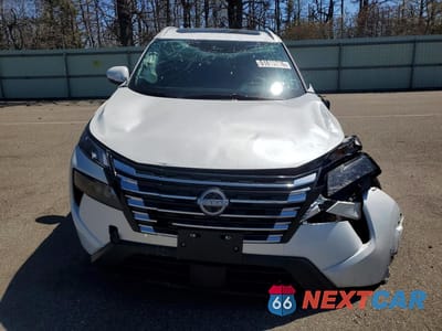 Piąte zdjęcie samochodu w środku: 2026 NISSAN ROGUE SV VIN:5N1BT3BBXTC709369 - miniatura