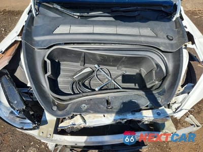 Zdjęcie 11 z 12 samochodu: 2022 TESLA MODEL Y VIN:7SAYGDEE7NF364440 - miniatura