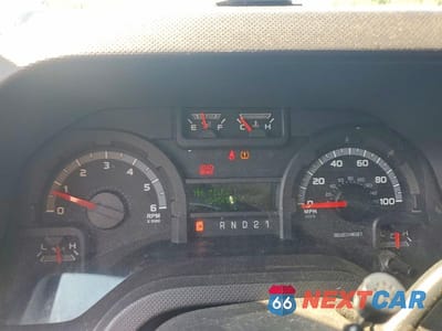 Zdjęcie 9 z 13 samochodu: 2009 FORD ECONOLINE E150 WAGON VIN:1FMNE11W99DA87348 - miniatura