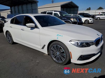 Czwarte zdjęcie samochodu z boku: 2018 BMW 540 I VIN:WBAJE5C58JWA97277 - miniatura