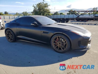 Czwarte zdjęcie samochodu z boku: 2018 JAGUAR F-TYPE VIN:SAJDD1EV8JCK54458 - miniatura