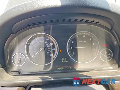 Zdjęcie 9 z 12 samochodu: 2014 BMW 528 I VIN:WBA5A5C51ED501662 - miniatura