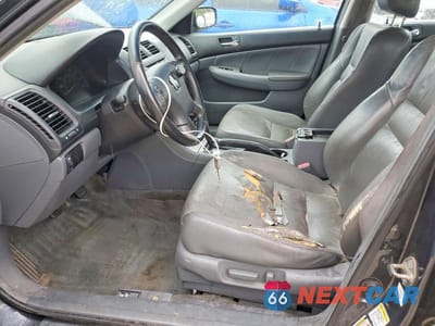 Zdjęcie 7 z 13 samochodu: 2005 HONDA ACCORD EX VIN:1HGCM56885A070859 - miniatura