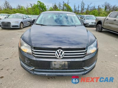 Piąte zdjęcie samochodu w środku: 2012 VOLKSWAGEN PASSAT VIN:1VWAP7A34CC027445 - miniatura