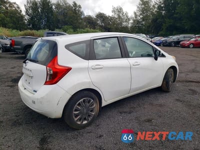 Trzecie zdjęcie samochodu z tyłu: 2015 NISSAN VERSA NOTE S VIN:3N1CE2CP0FL427406 - miniatura