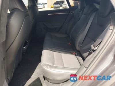 Zdjęcie 10 z 12 samochodu: 2022 TESLA MODEL S VIN:5YJSA1E58NF488106 - miniatura