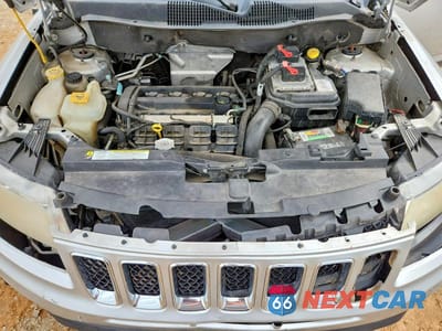 Zdjęcie 12 z 13 samochodu: 2012 JEEP COMPASS VIN:1C4NJCBA3CD665689 - miniatura