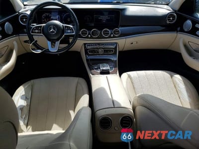 Zdjęcie 8 z 12 samochodu: 2020 MERCEDES-BENZ E 350 VIN:W1KZF8DBXLA827119 - miniatura