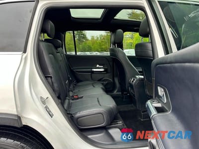 Zdjęcie 8 z 10 samochodu: 2020 MERCEDES-BENZ GLB 250 4MATIC VIN:W1N4M4HB8LW038069 - miniatura