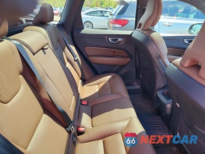 Zdjęcie 11 z 13 samochodu: 2024 VOLVO XC60 PLUS VIN:YV4L12RL5R1716240 - miniatura