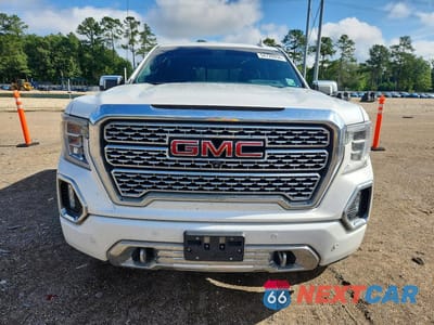 Piąte zdjęcie samochodu w środku: 2019 GMC SIERRA K1500 DENALI VIN:1GTU9FEL9KZ270016 - miniatura