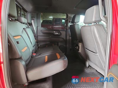 Zdjęcie 10 z 12 samochodu: 2025 GMC SIERRA K1500 AT4 VIN:3GTUUEEL4SG129590 - miniatura