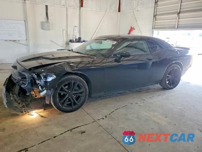 2016 DODGE CHALLENGER SXT 2C3CDZAG8GH255409 - główne zdjęcie licytacji z USA - miniatura