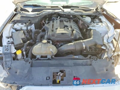Zdjęcie 11 z 12 samochodu: 2018 FORD MUSTANG VIN:1FATP8UH3J5109828 - miniatura