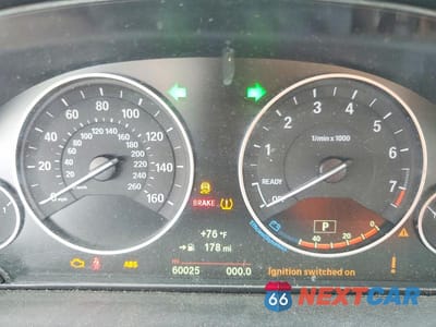 Zdjęcie 9 z 12 samochodu: 2018 BMW 320 XI VIN:WBA8A3C53JA357819 - miniatura
