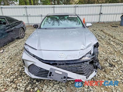 Piąte zdjęcie samochodu w środku: 2025 TOYOTA CAMRY LE VIN:4T1DAACK1SU156993 - miniatura