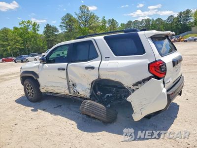 Drugie zdjęcie samochodu z przodu: 2025 TOYOTA 4RUNNER SR5 VIN:JTEVA5BRXS5056847 - miniatura